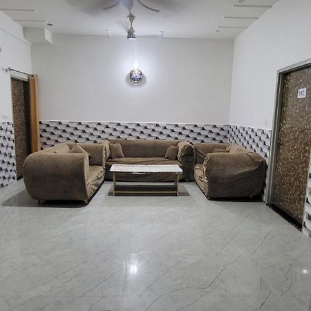 Vrindāvan House Of Krishna酒店 外观 照片